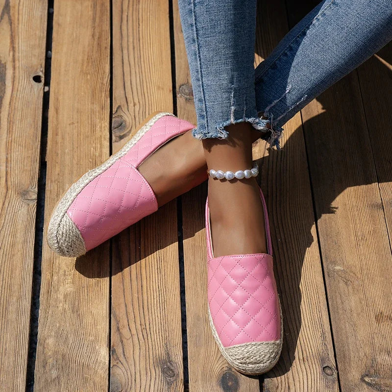 Soritha – Stylish Quilted Slippers