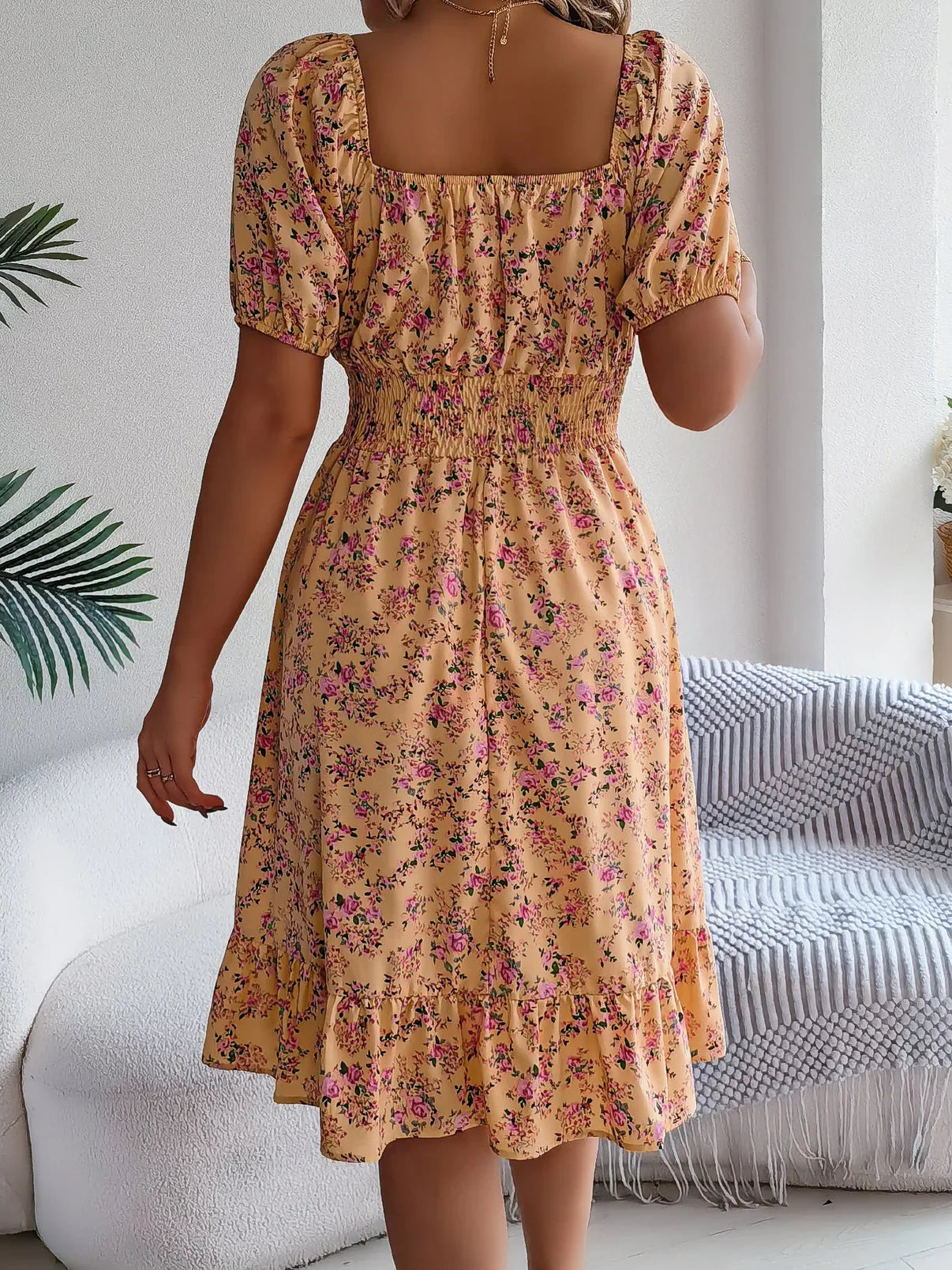 Salvora – Elegant Square Neckline Floral Dress