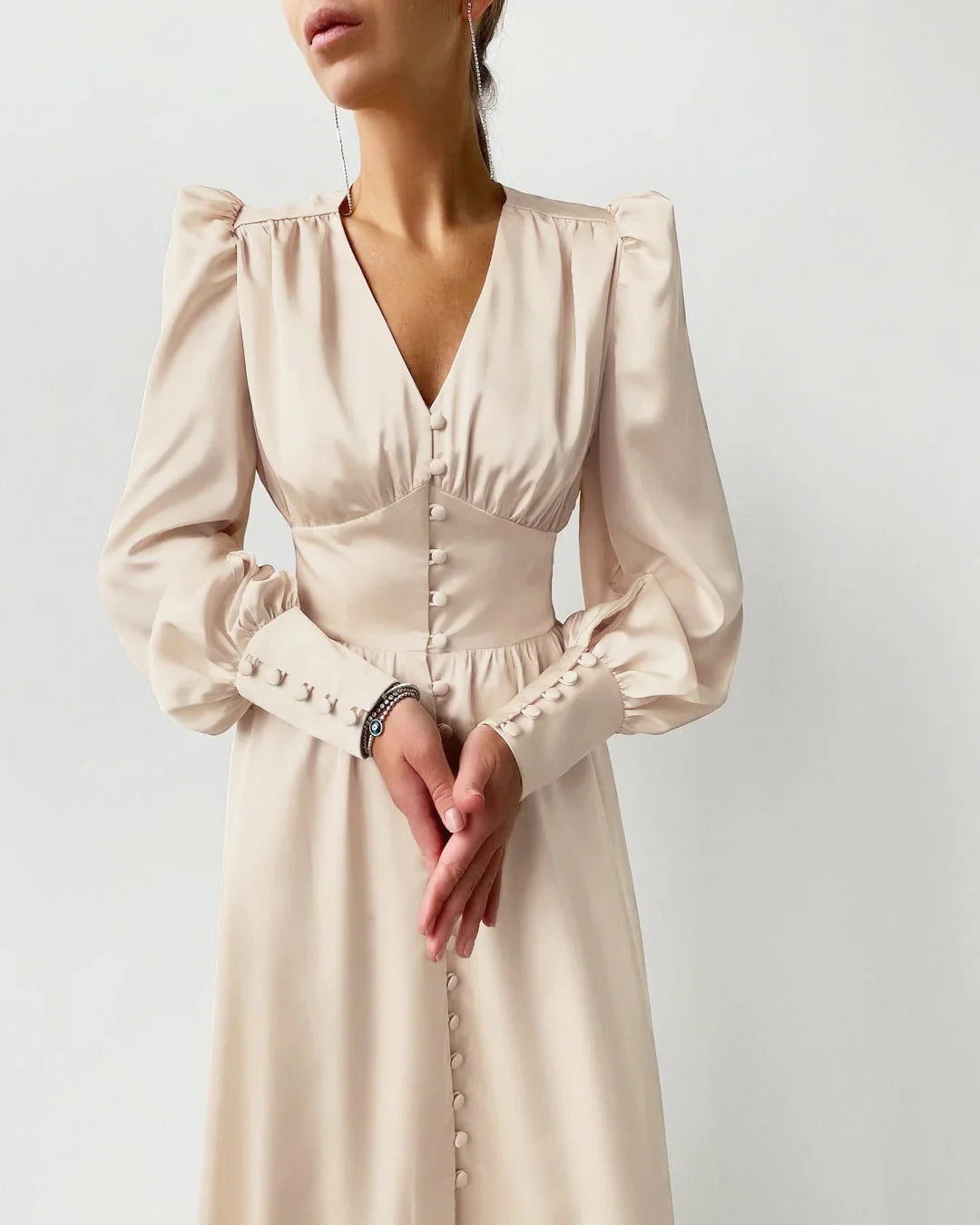 Valienne – Vintage-inspired Satin Midi Dress