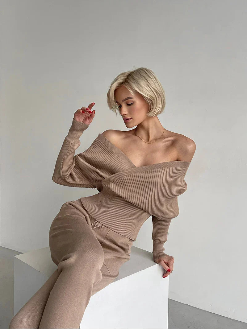 Iraviel – Stylish Knitted Set