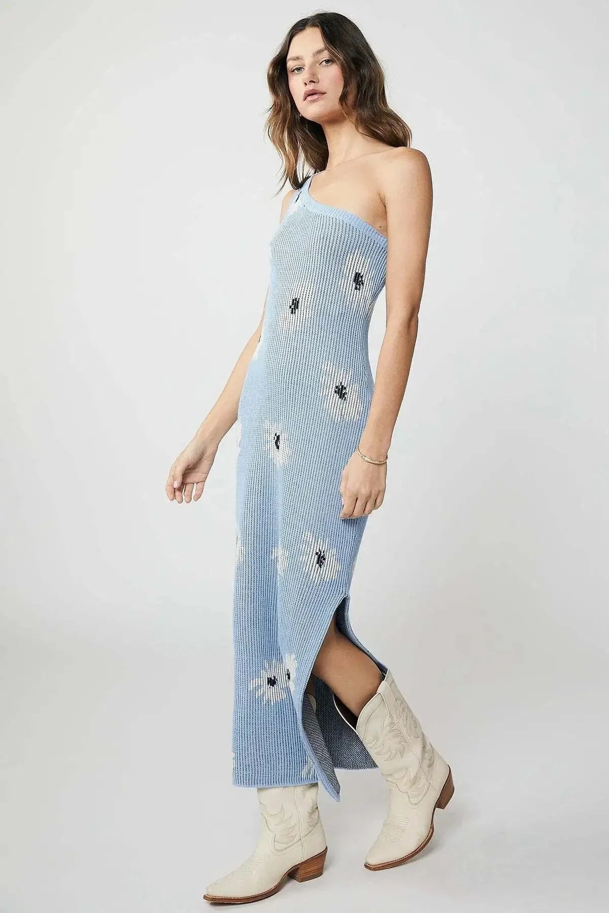 Frelika – One-shoulder Floral Knit Midi Dress