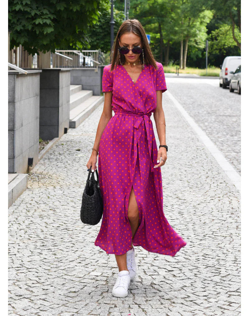 Amoura – Elegant High Slit V-neck Dress