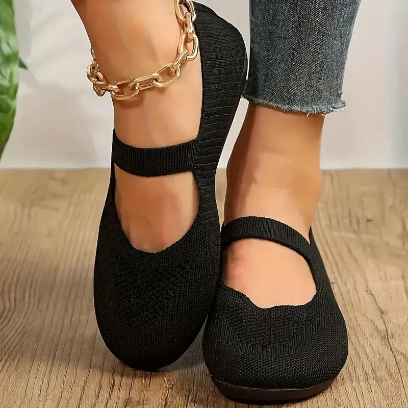 Nyxara – Lightweight and Flexible Slippers