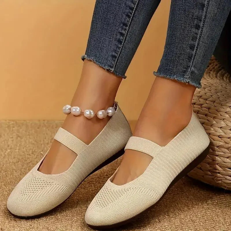 Nyxara – Lightweight and Flexible Slippers