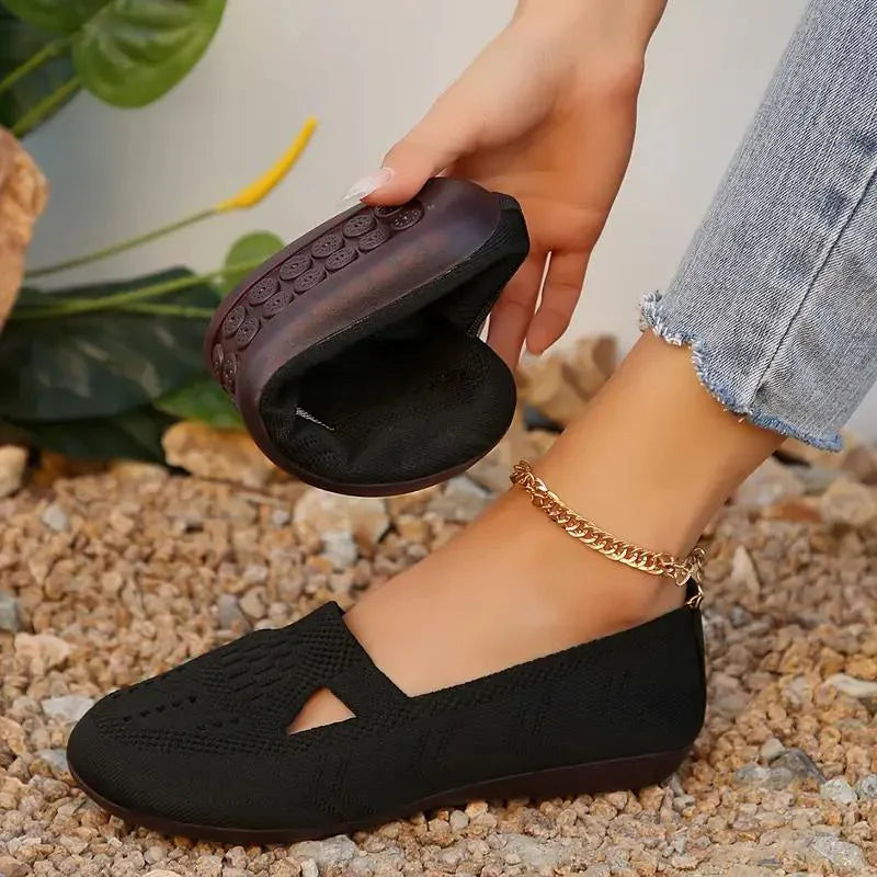Nyxara – Lightweight and Flexible Slippers