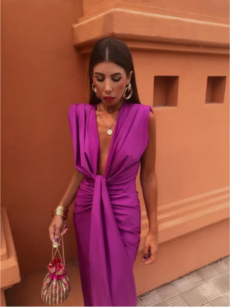 Carlotta - Elegant and sophisticated dress for women