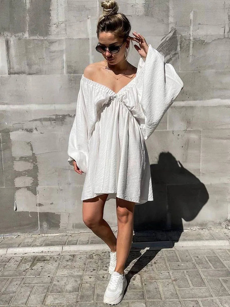 Aori – Boho V-neck Long Sleeves Mini Dress