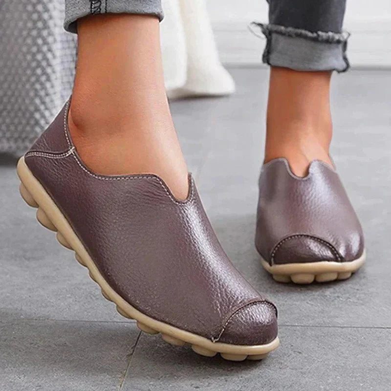 Florinelle – Stylish Leather Slippers