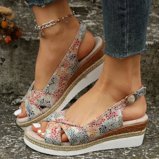 Aisumi – Elegant Wedge Sandals