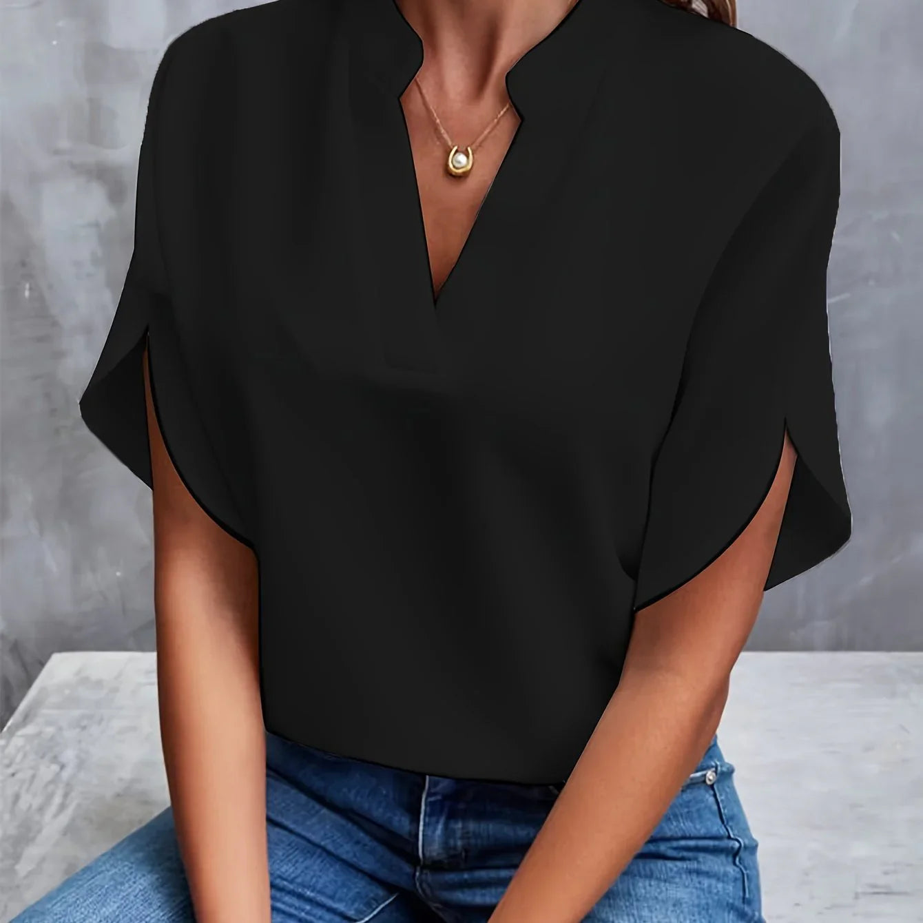 Solvienne – Elegant and Stylish Blouse