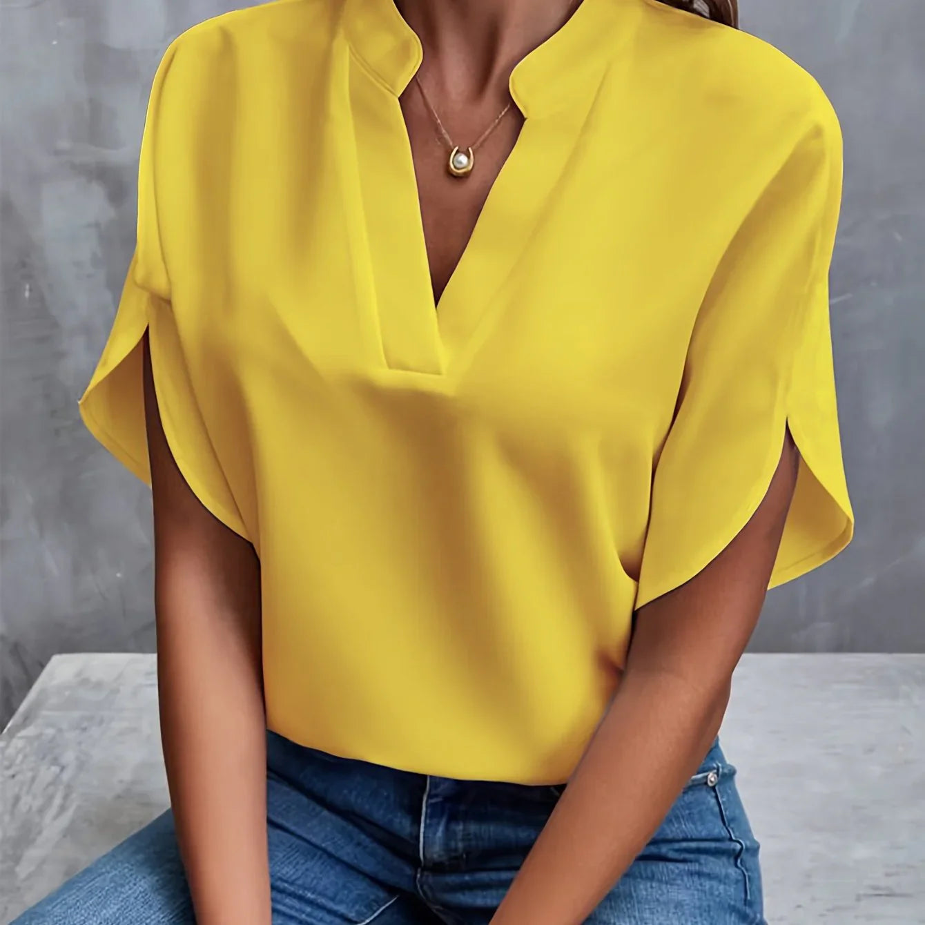 Solvienne – Elegant and Stylish Blouse