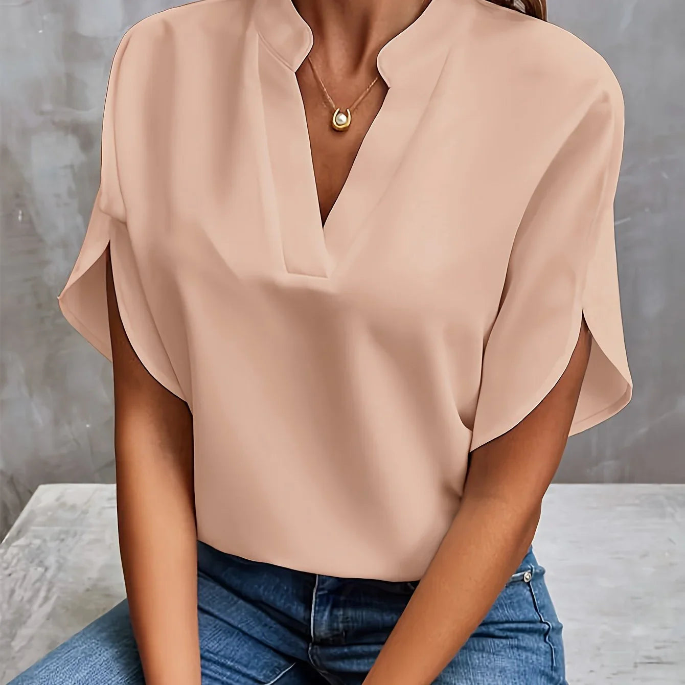Solvienne – Elegant and Stylish Blouse