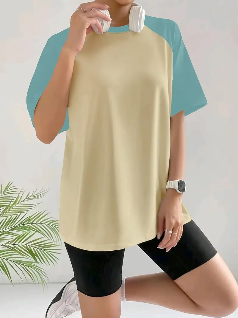 Vallorelle – Stylish Color-block T-shirt