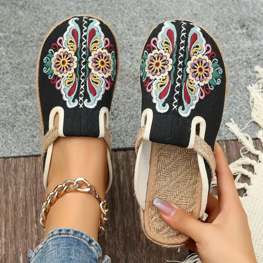 Sivelle – Breathable Slip-on Shoes with Embroidery