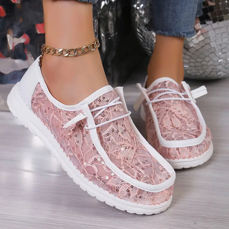 Wystoria – Lightweight Shoes with Lace Details