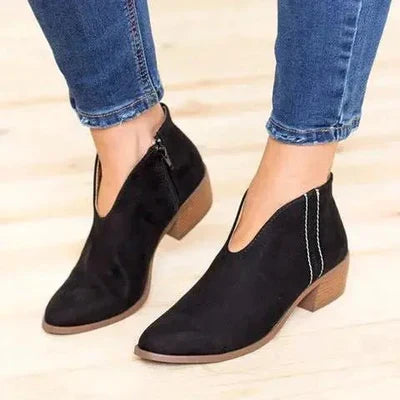 Zyvia – Stylish Ankle Boots