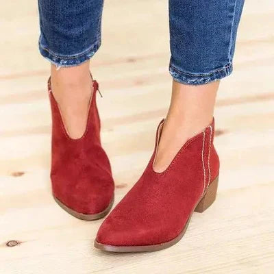 Zyvia – Stylish Ankle Boots