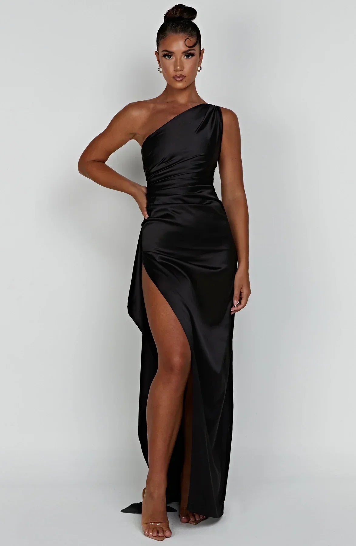 Selestia – Elegant Satin Dress