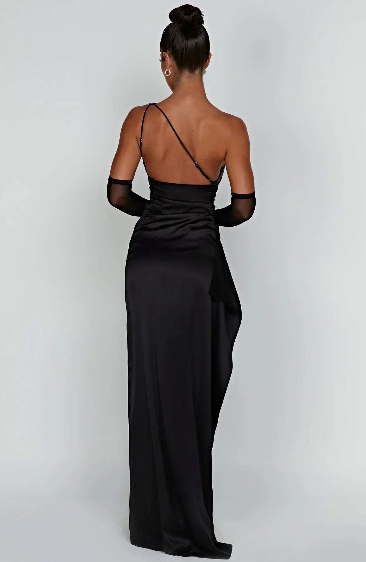 Selestia – Elegant Satin Dress