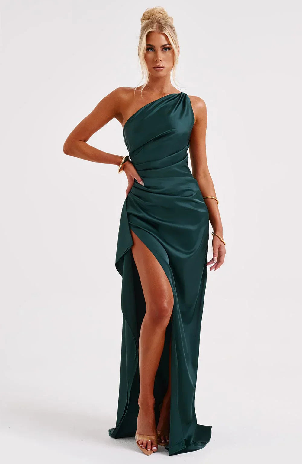 Selestia – Elegant Satin Dress