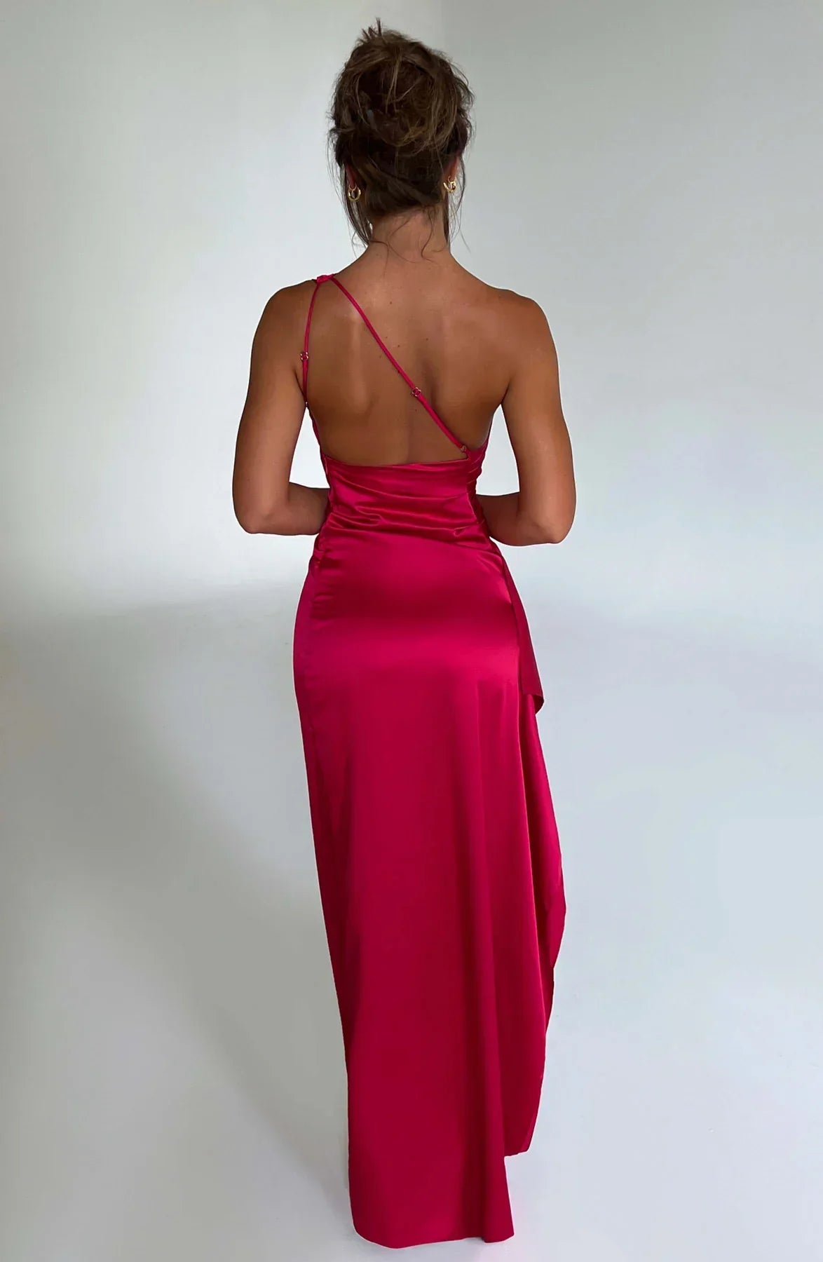 Selestia – Elegant Satin Dress