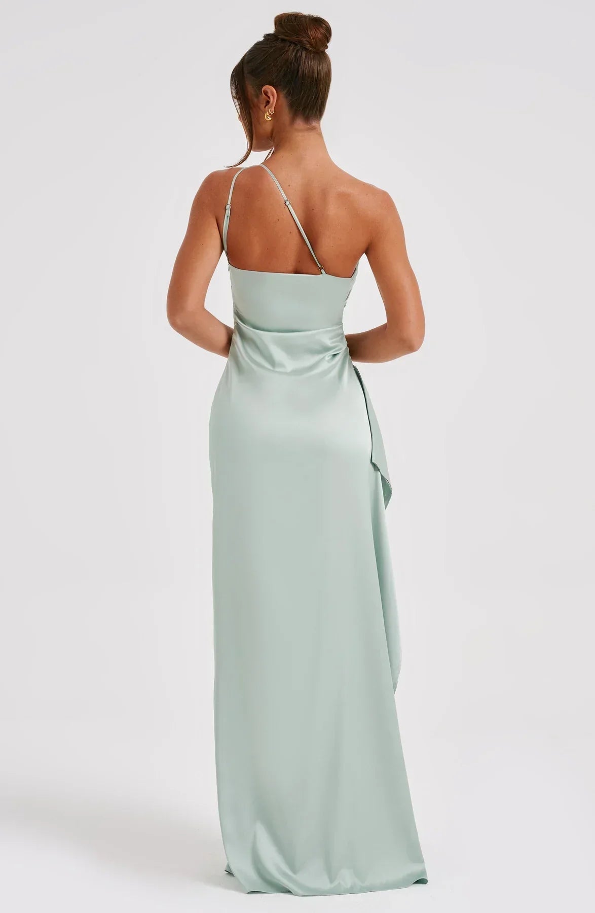 Selestia – Elegant Satin Dress