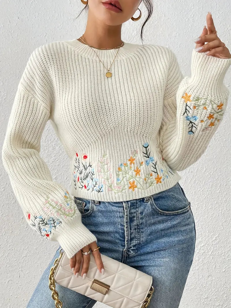 Leyla – Knitted Floral Embroidered Sweater