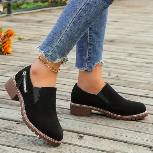 Ysadora – High-quality Suede Shoes with Block Heels