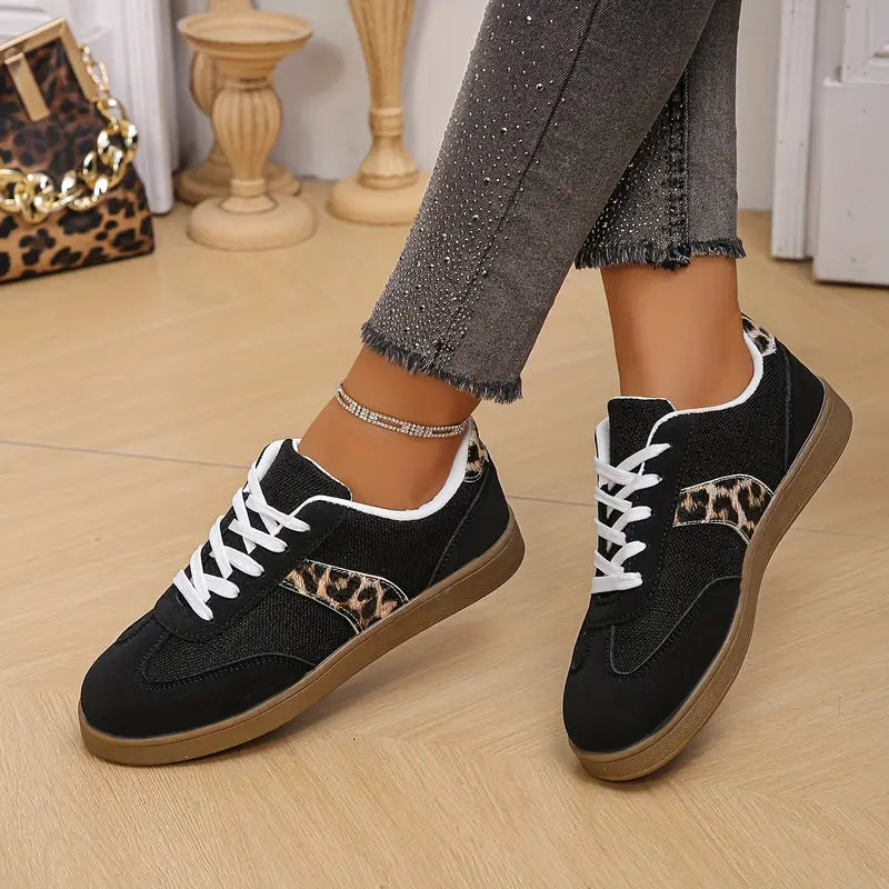 Carmillia – Stylish Leopard Print Sneakers