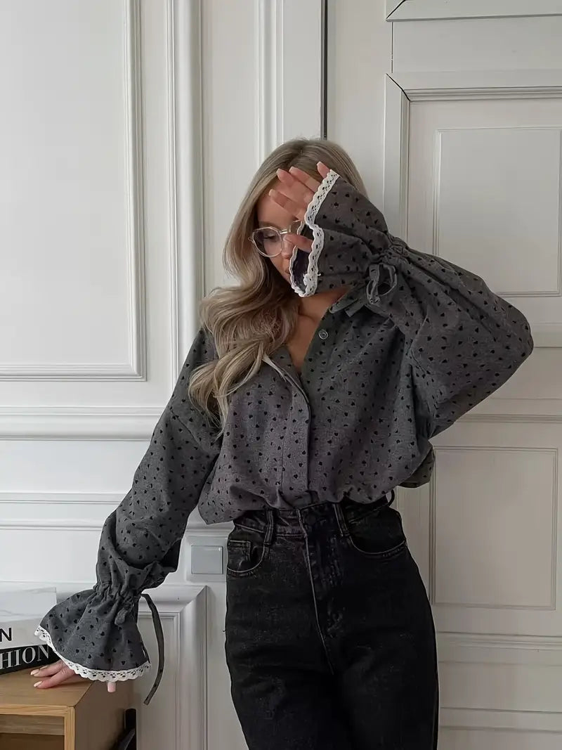 Hedda – Elegant Cotton Blouse