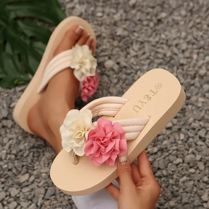 Dolly – Multicolored Platform Flip Flops with Floral Pattern