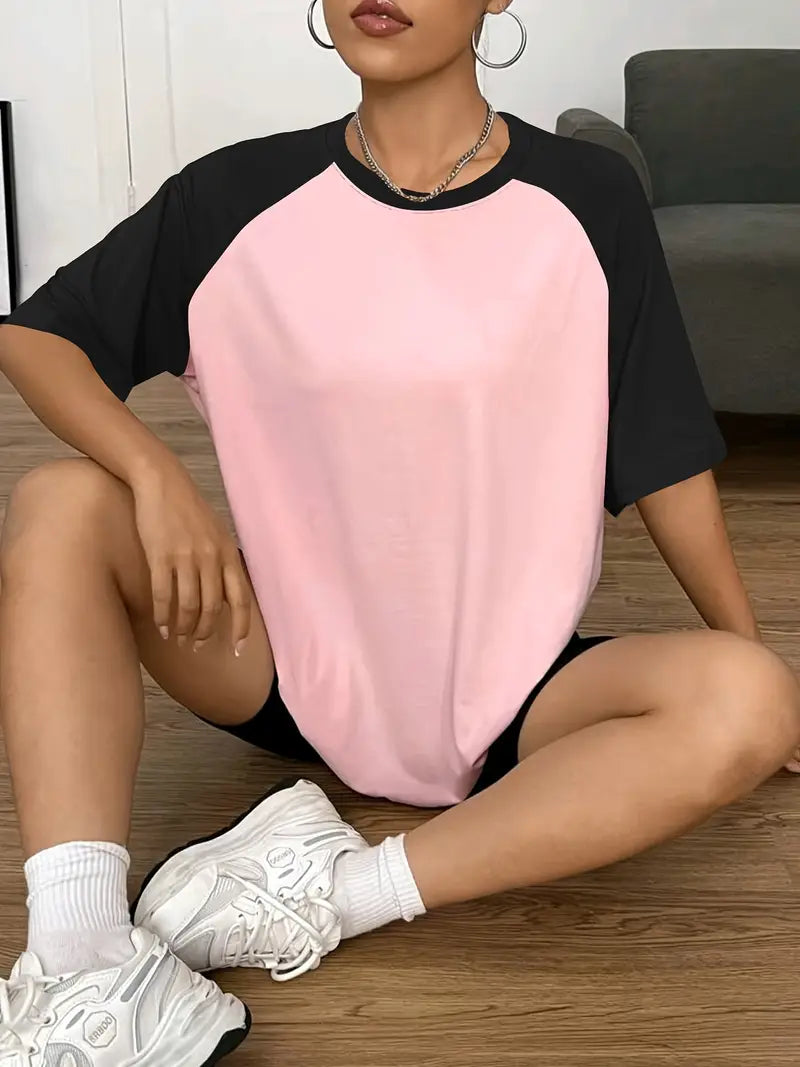Vallorelle – Stylish Color-block T-shirt