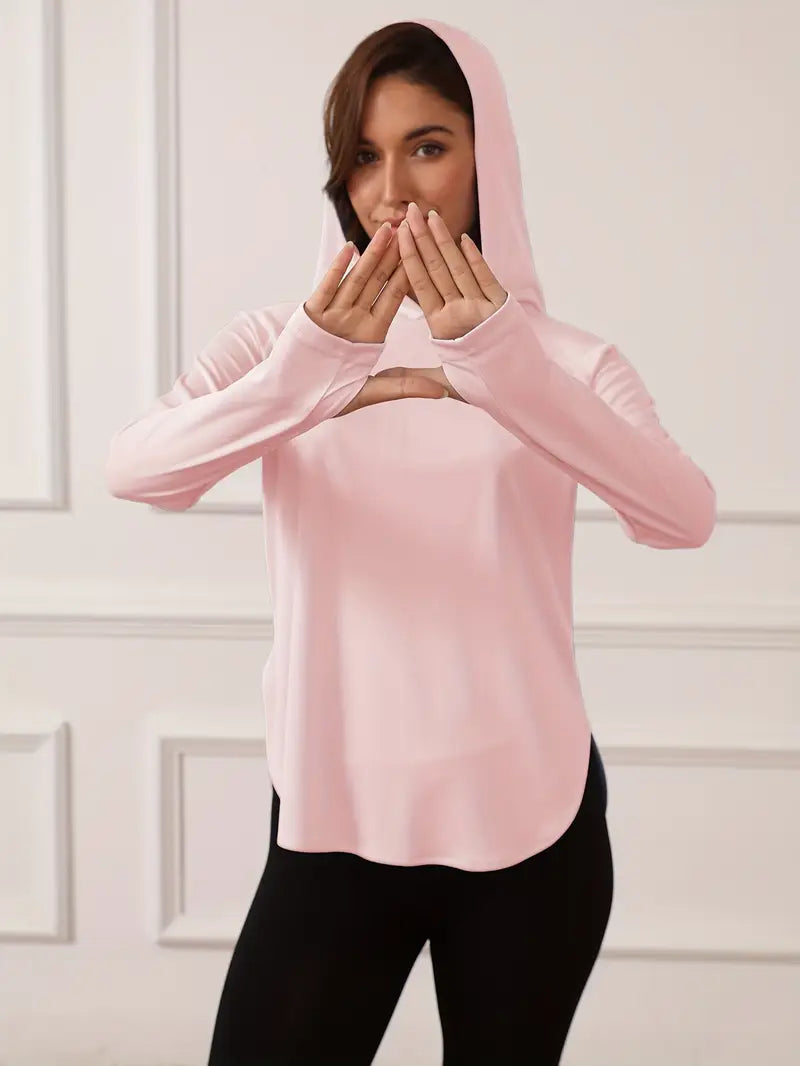 Viletta – Stylish Lightweight Long-sleeved Hooded Top