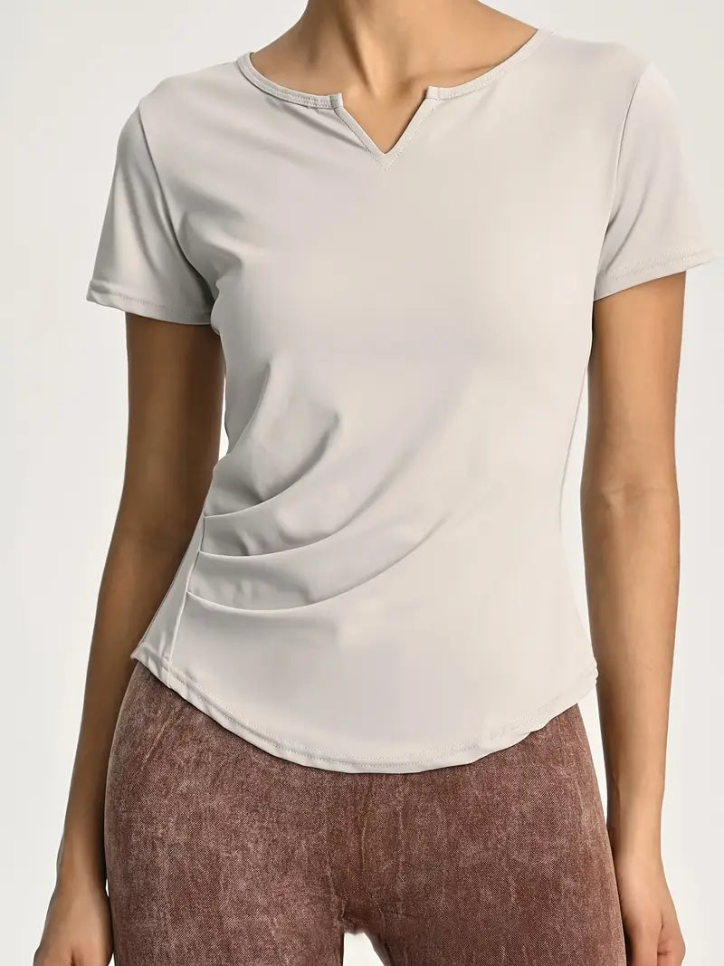 Oryss – Comfortable and Stylish Short-sleeved T-shirt