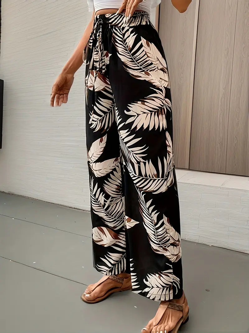 Denielle – Stylish Leaf Printed Wide-leg Trousers