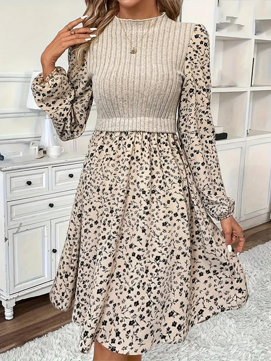 Fatima – Stylish Floral Pattern Knitted Dress