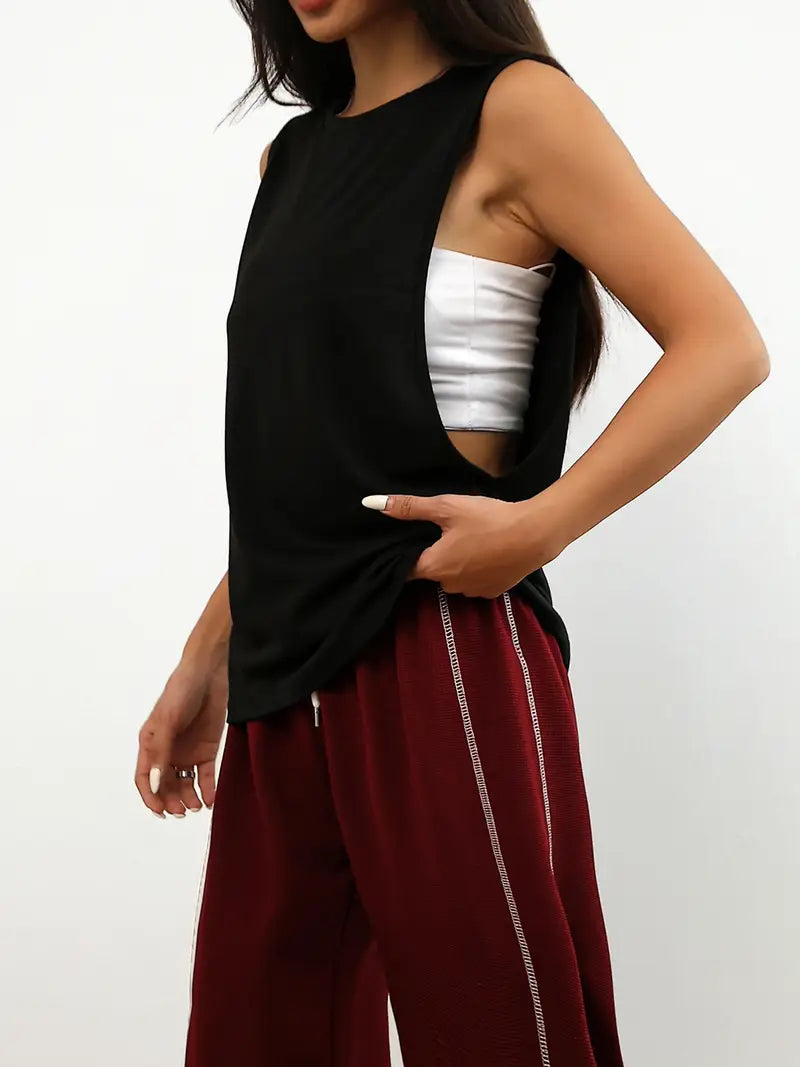 Vexis – Stylish, Sleeveless, Loose-fitting Tank Top