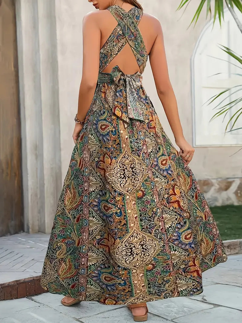 Ivee – Sexy Halter Maxi Dress