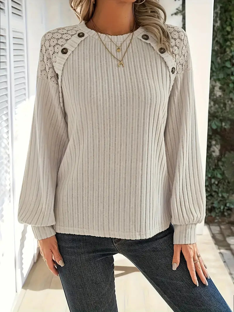 Amida – Stylish Knitted Lace Top