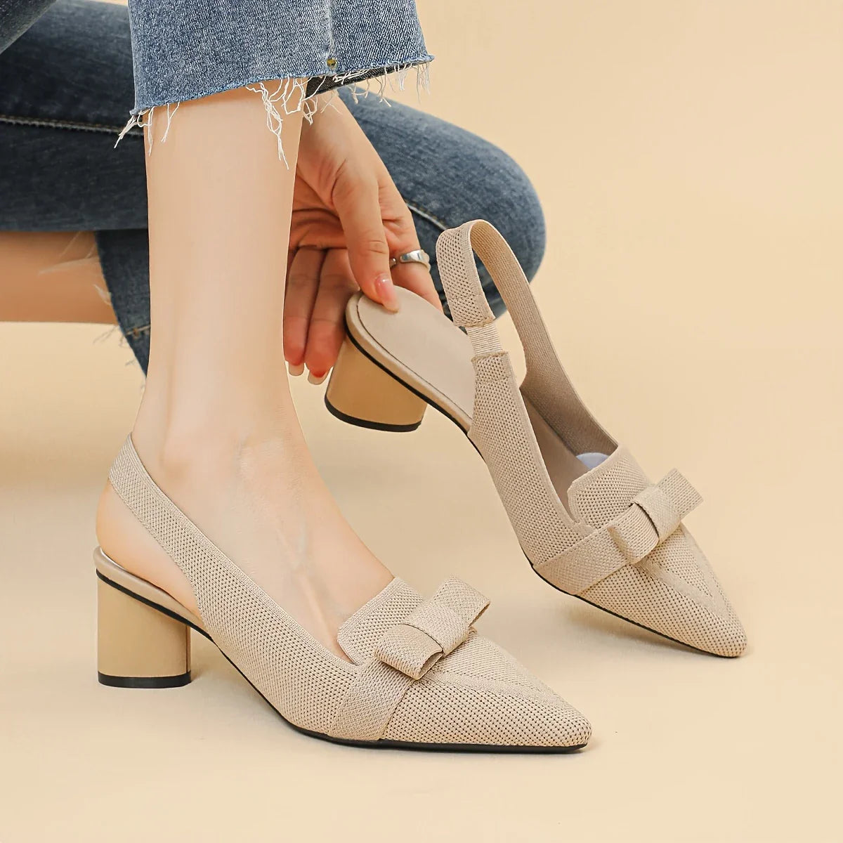 Caelina – Pointed Toe and Bow Slingback Block Heels