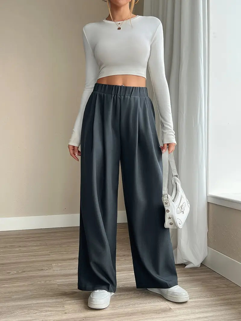 Bellatrix – Stylish Pleated Wide Leg Trousers