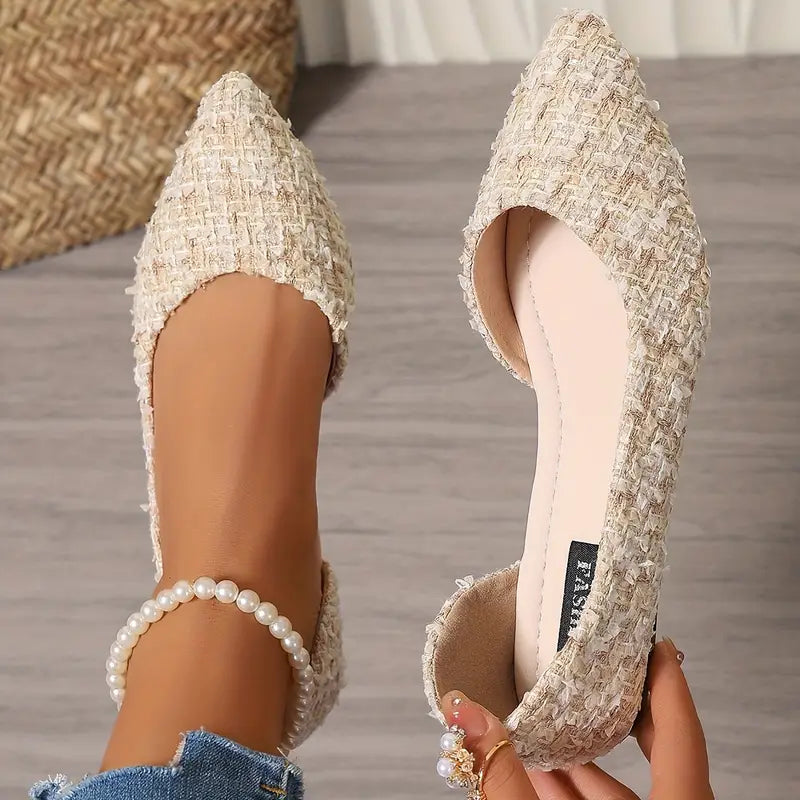 Vexa – Elegant Flat Shoes with Pointed Toes