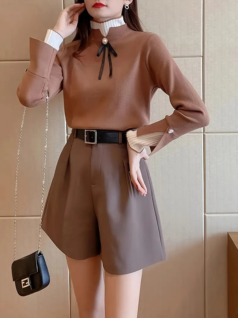 Quinn – Elegant Cotton Ruffled Collar Top