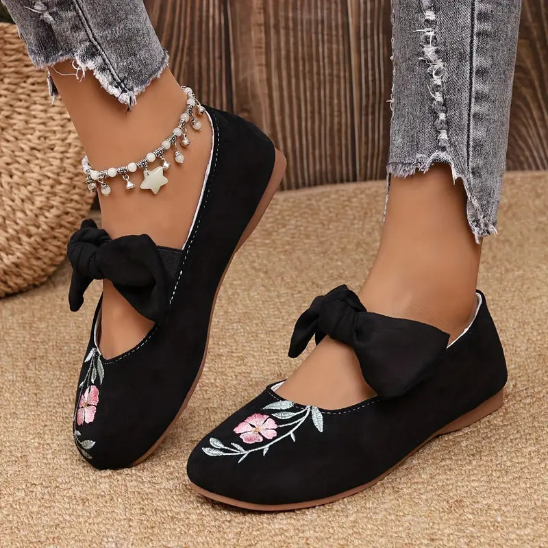 Velmoria – Floral Suede Shoes