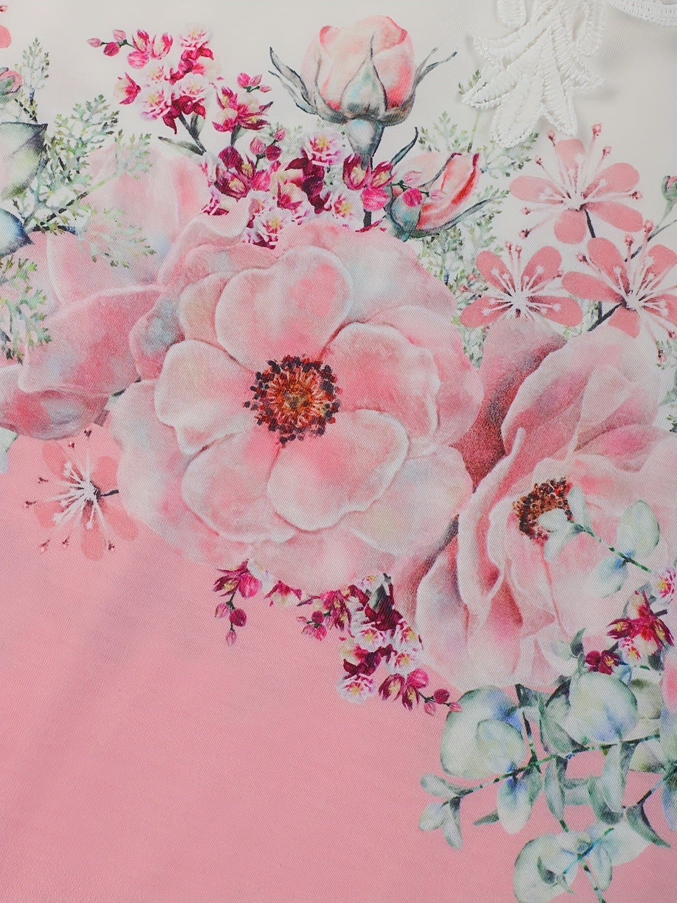 Britten – Elegant floral lace blouse
