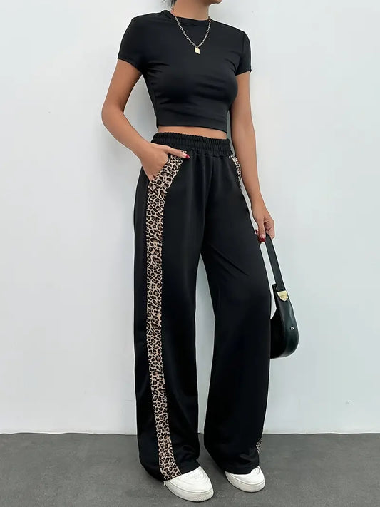 Noctessa – Elegant Wide Leg Trousers with Leopard Print