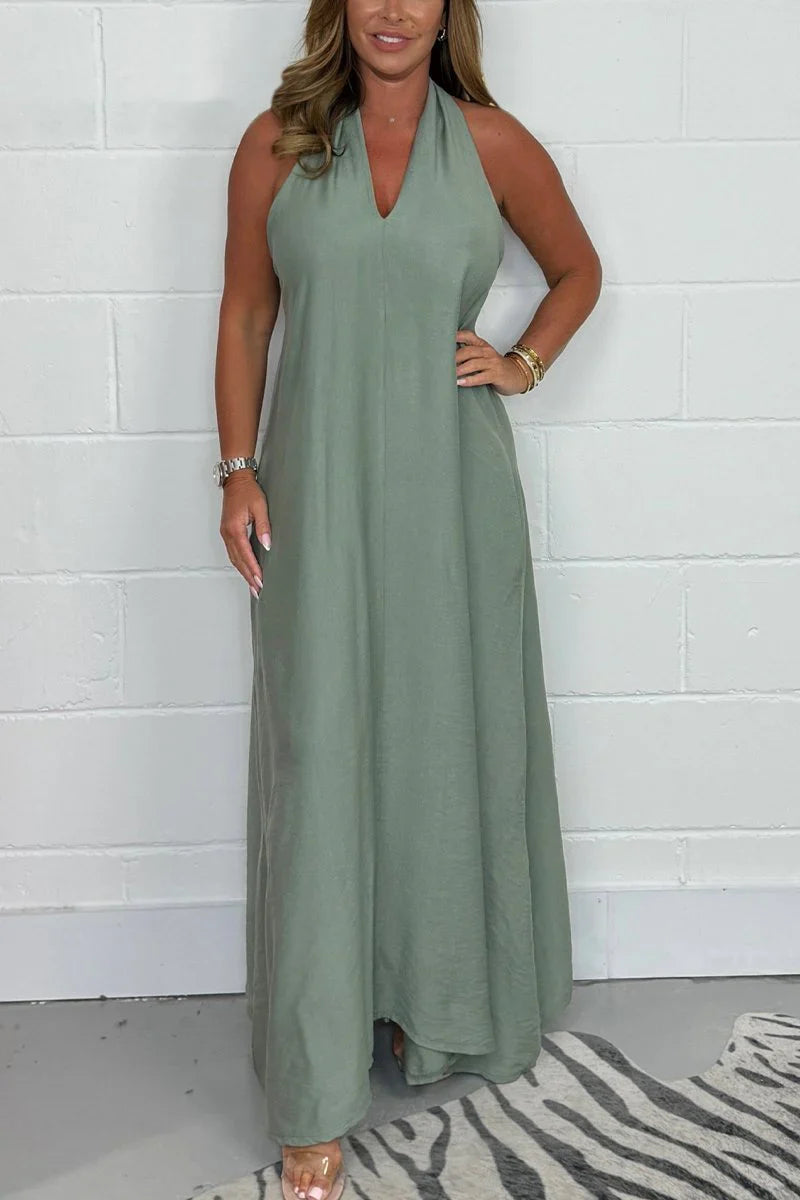 Clarimonde – Elegant Halter Maxi Dress