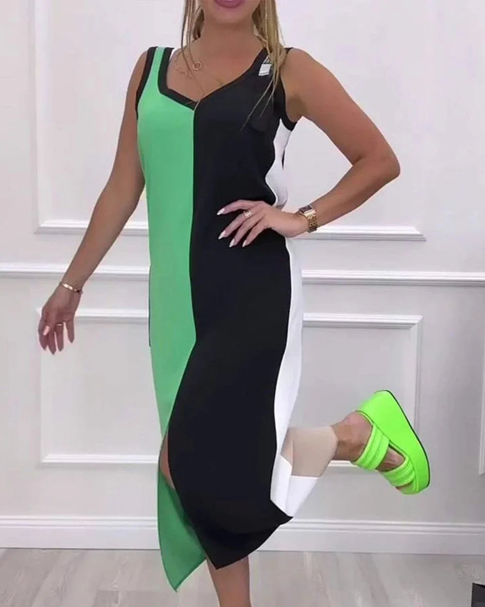 Elyssa – Elegant Color Block Midi Dress