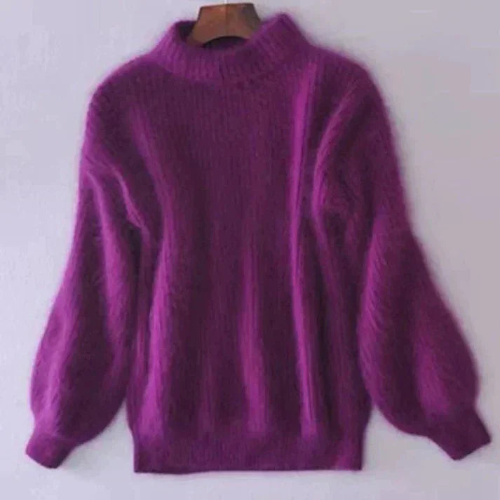 Quinne – Plush Turtleneck Sweater