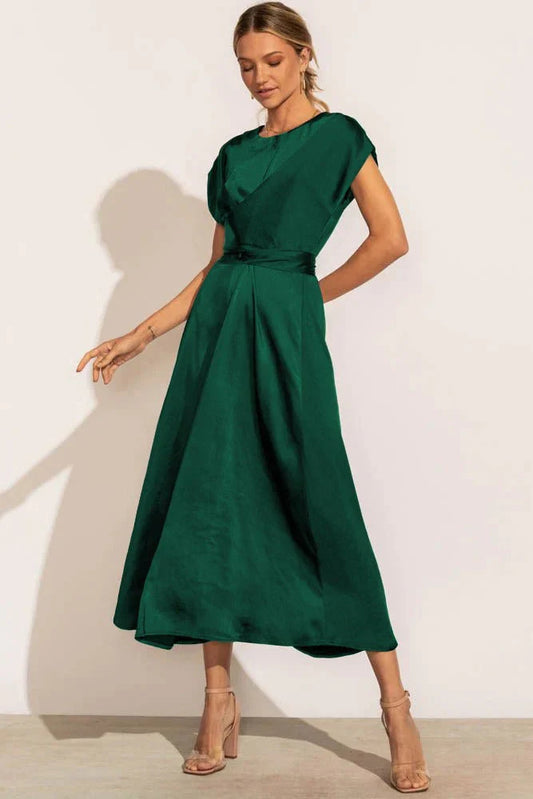 Ophiria – Elegantes Satin Midi Dress